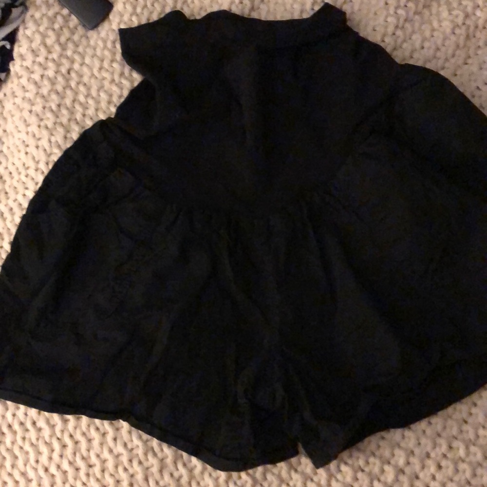 Black maternity shorts